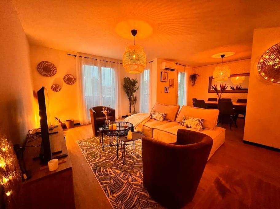 Appartement, 3 Chambres, Vue Panoramique, Parking, Acces Ville Brignoles Exterior photo