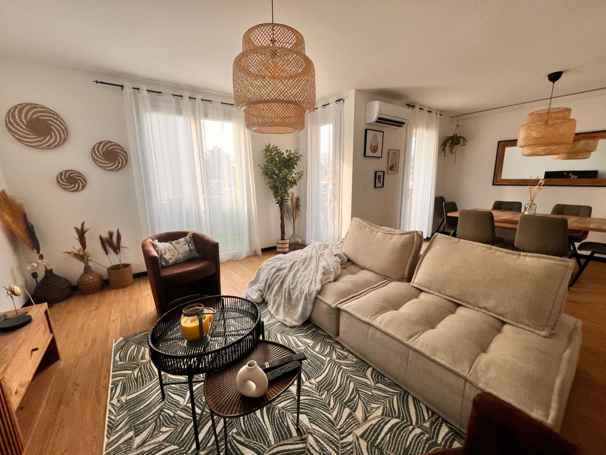 Appartement, 3 Chambres, Vue Panoramique, Parking, Acces Ville Brignoles Exterior photo
